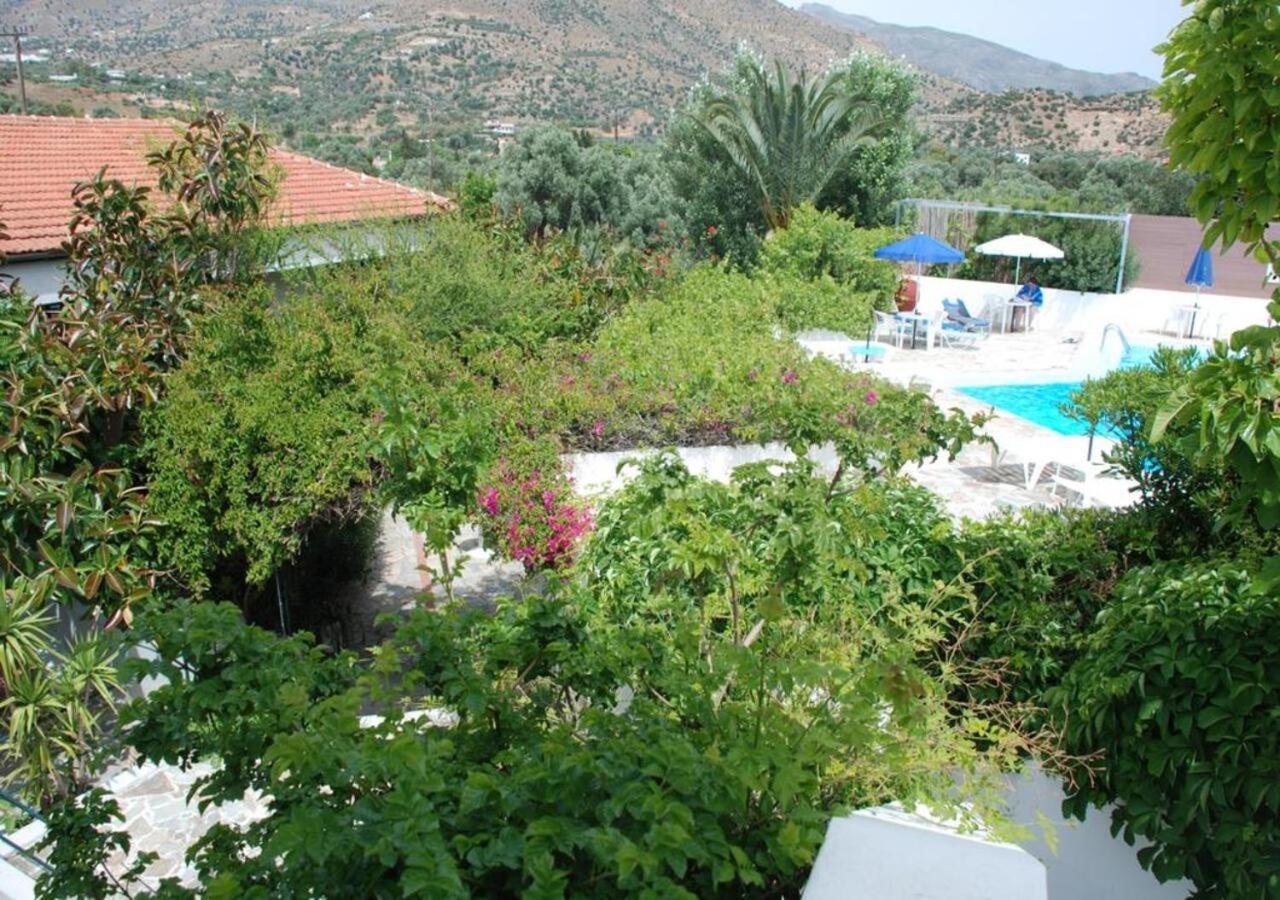 Sunningdale Hotel Agia Galini  Exterior photo