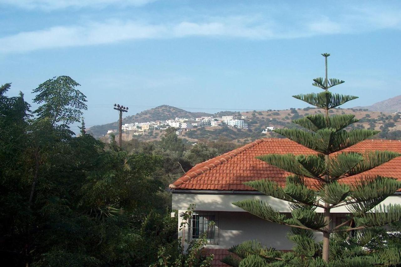 Sunningdale Hotel Agia Galini  Exterior photo