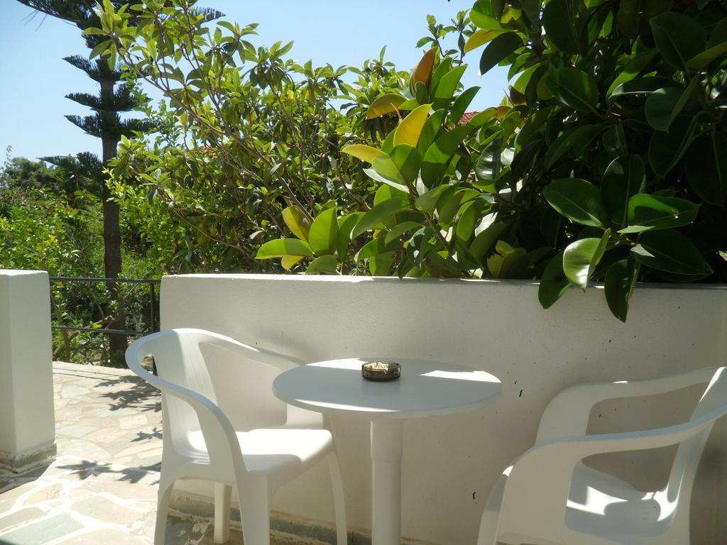 Sunningdale Hotel Agia Galini  Exterior photo